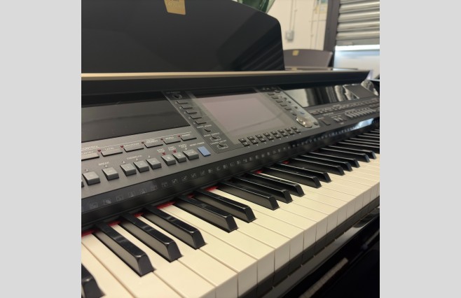 Yamaha CVP409 Polished Ebony Digital Piano, Used - Complete Package (SN:GBRCOJ01001) - Image 6